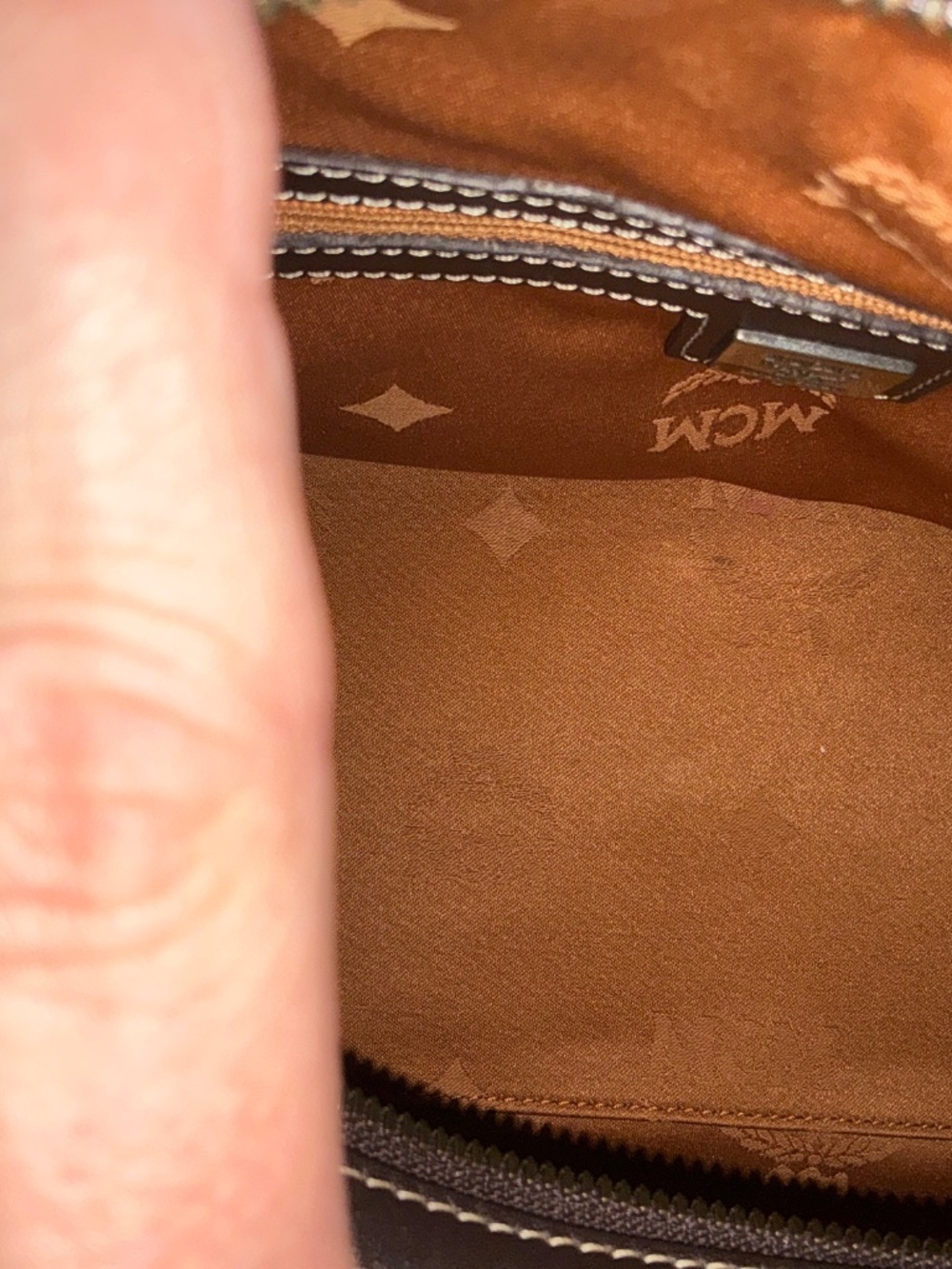 MCM - Picture 9 of 9
